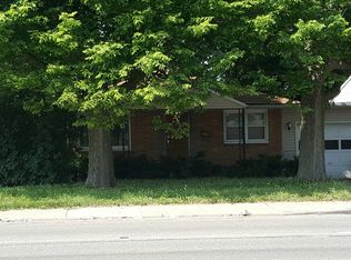 2404 Court St, Pekin, IL