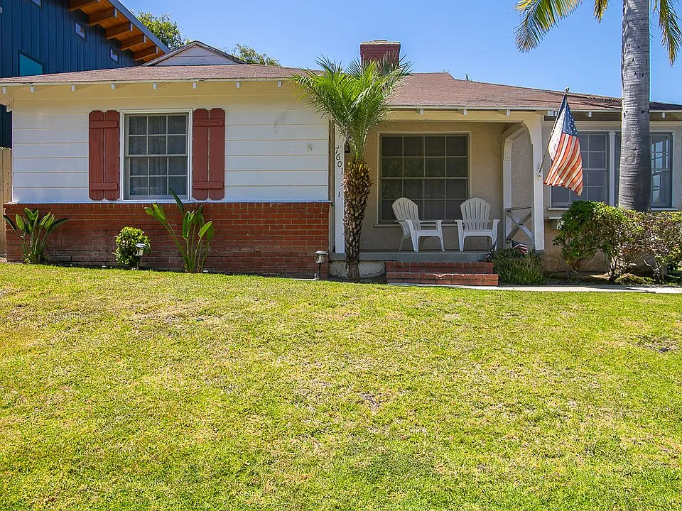 7601 Flight Ave