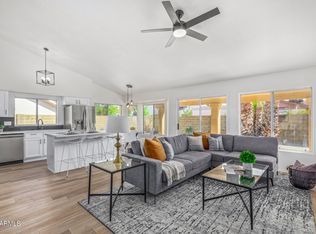 7607 W Cholla St, Peoria, AZ 85345