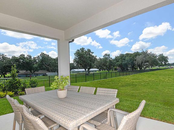 Spacious Covered Lanai