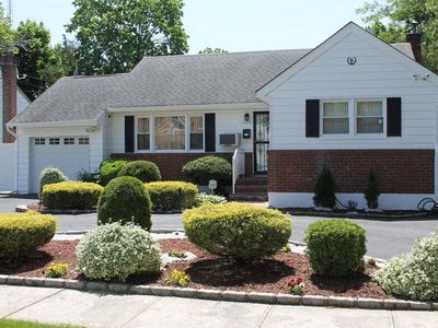 1324 Menard Street, Uniondale, NY, 11553
