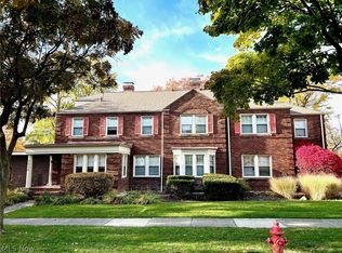 2638 Fenwick Rd, University Heights, OH 44118