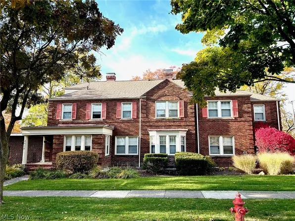 2638 Fenwick Rd, University Heights, OH 44118