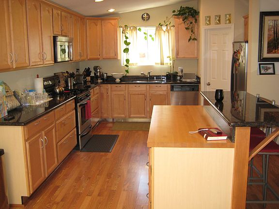 4th image of 8868 Hammond Dr