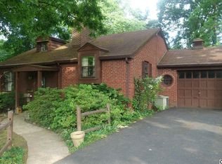 100 Westover Dr, New Cumberland, PA 17070