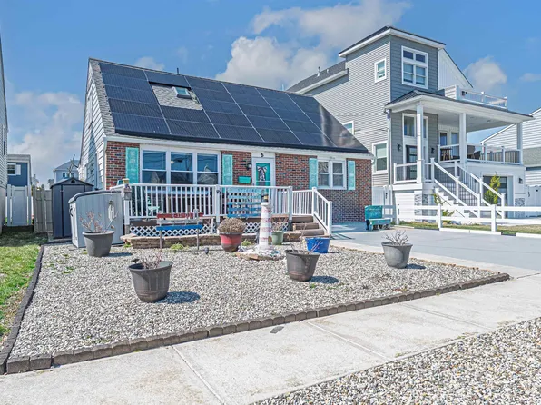 6 Franklin Pl, Brigantine, NJ 08203