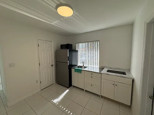 18142 SW 139th Path Photo 1