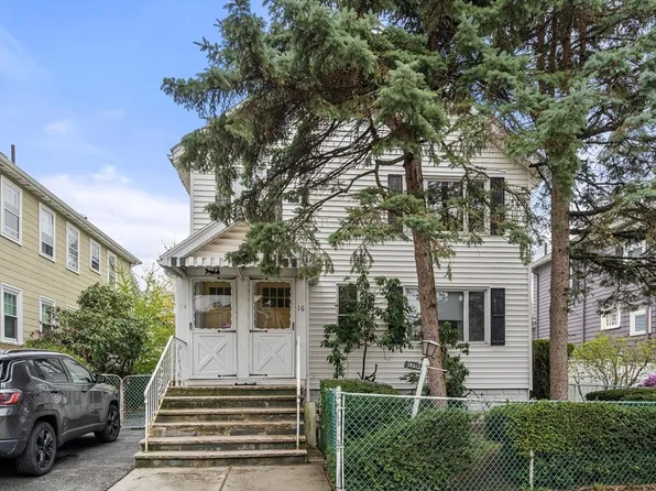 14-14 Field St #16, Cambridge, MA 02138