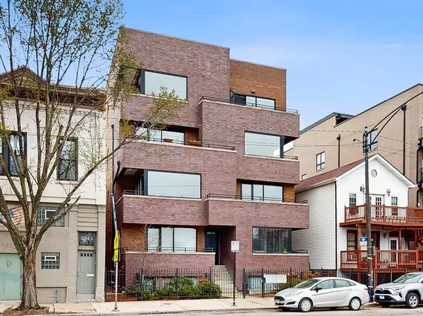 1445 W Grand Ave #3E, Chicago, IL 60622