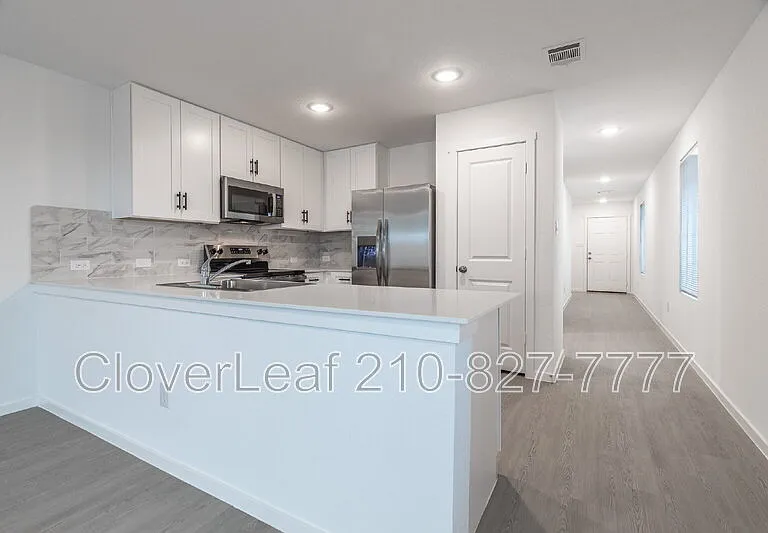7922 Biggio Ln — Photo 14