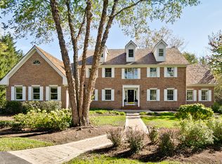 4537 Eleanor Dr, Long Grove, IL 60047