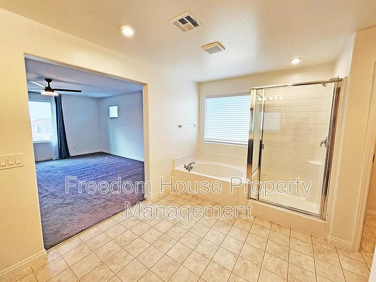 3821 E Weld Ave — Photo 35