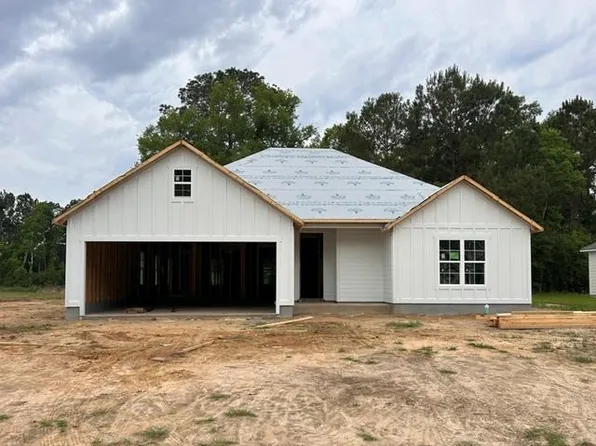 362 McNeal Heritage Cir, Hahira, GA 31632
