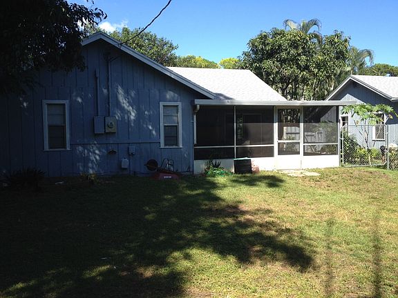 5218 Van Buren back yard