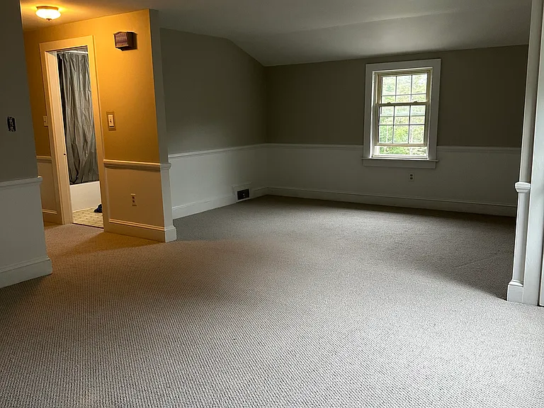 20 Flaggy Meadow Rd #2 — Photo 2
