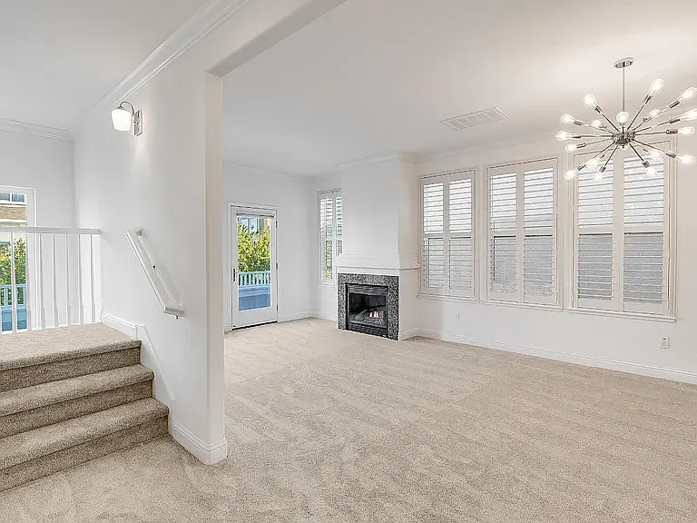 2609 Wisteria Way — Photo 11