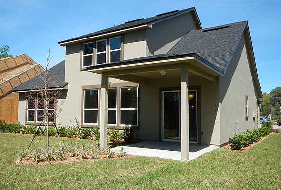 The Gatewood Rear with covered patio