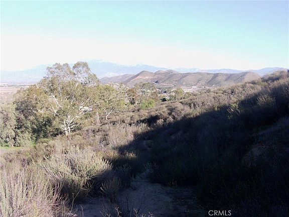 4th image of 32595 Newport Rd