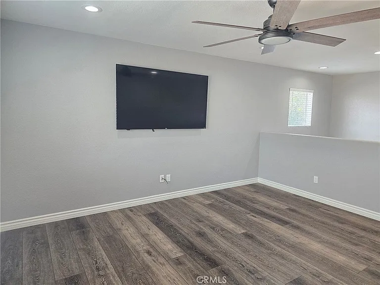 43160 Volterra St — Photo 21
