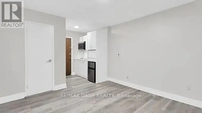 7 Thorburn Ave #101 — Photo 8