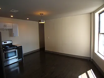 Rented by Joel Weisz, LREB