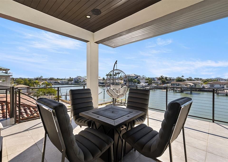 7966 1st Ave S, Gulfport, FL 33707 | MLS #TB8471037 | Zillow