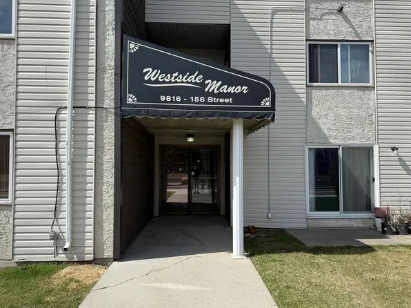 9816 156th St NW #306, Edmonton, AB T5P 2P3