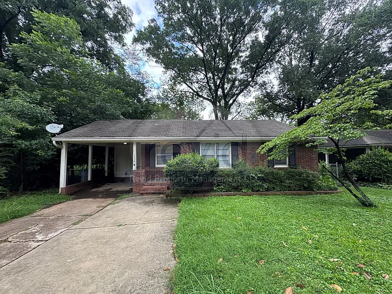 1356 Mount Moriah Rd — Photo 1