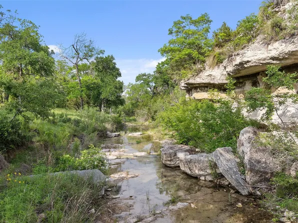 24 Mesa Ranch Rd, Dripping Springs, TX 78620
