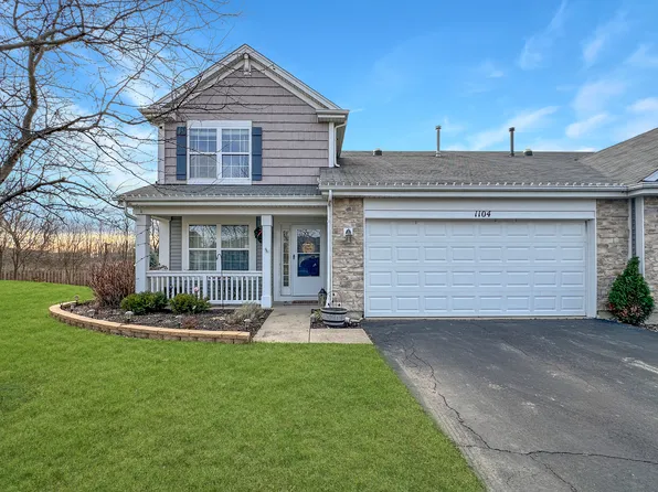 1104 Spinnaker St, Hampshire, IL 60140