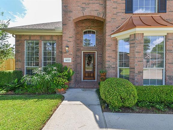 Very Well taken care of home! Roof replaced in 2011. It also has two newer Hot Water Heater & up-stairs HVAC Unit. Newer carpet and Freshly Painted throughout. Over $20,000 updates/upgrades has been recently done.