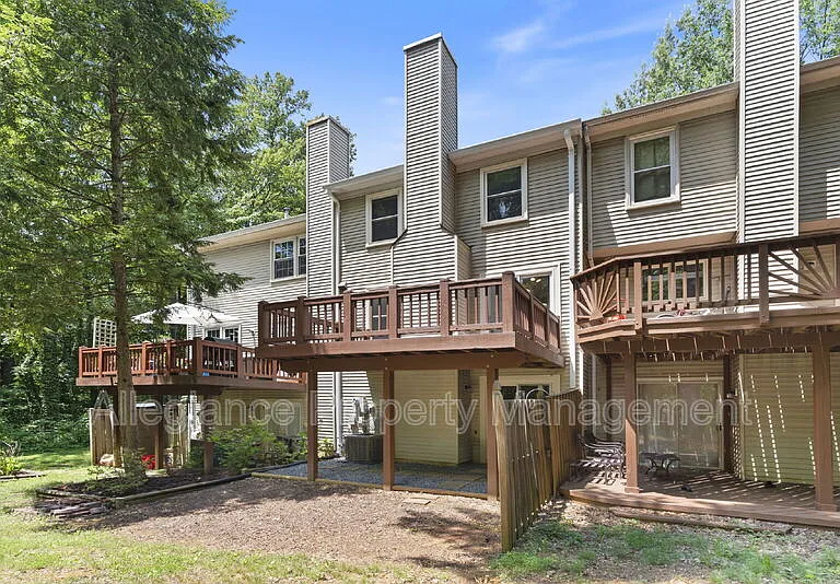 8073 Morning Meadow Ct — Photo 35