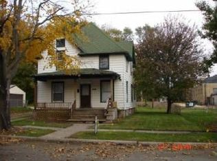 413 Jilson Ave, Rockford, IL 61101
