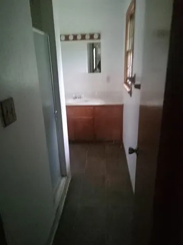 3 bed, 3500 sqft, $1,600 — Photo 3