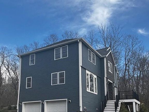 3rd image of 301 Liberty Rd