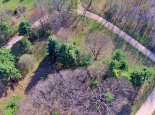 8205 Highland Trl, Stanwood, MI
