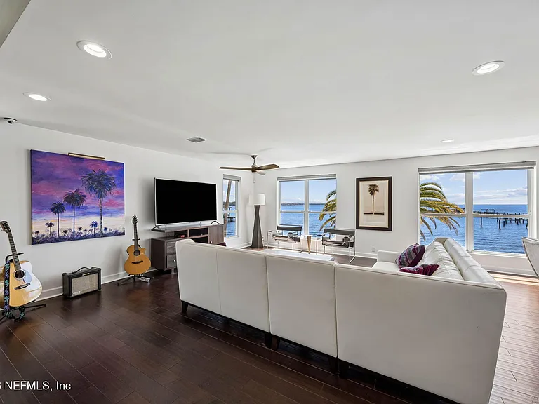 14030 Mandarin Oaks Ln — Photo 20