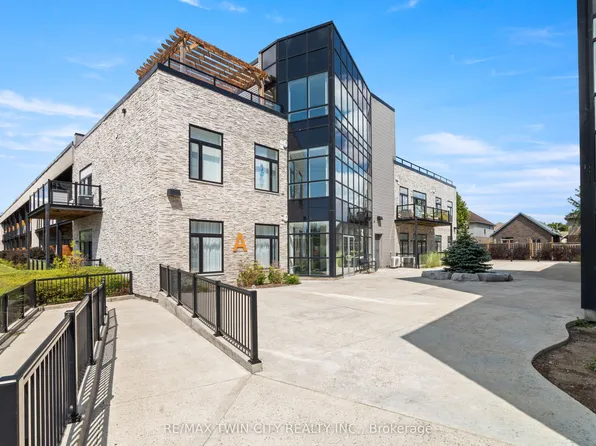 85 Morrell St #A-207, Brantford, ON N3T 4J6