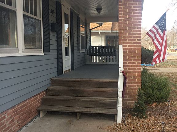 Inviting porch with swing!
