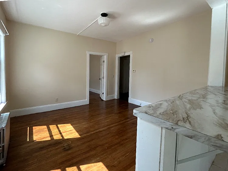54 Lawnwood Ave #1 — Photo 8