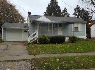 414 Elm St, Mount Morris, MI