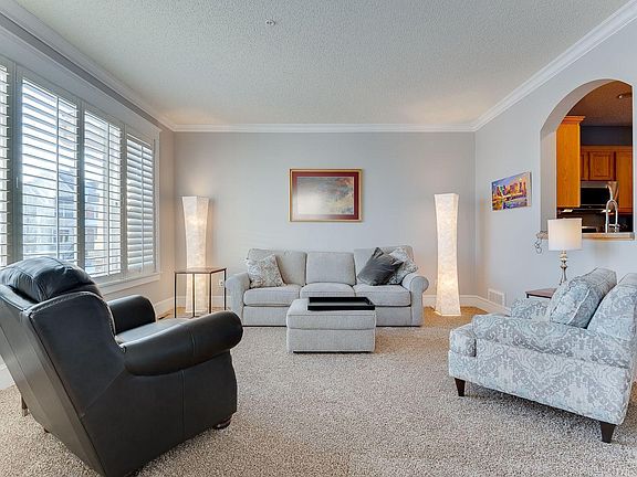4th image of 15627 Eaglewood Ln