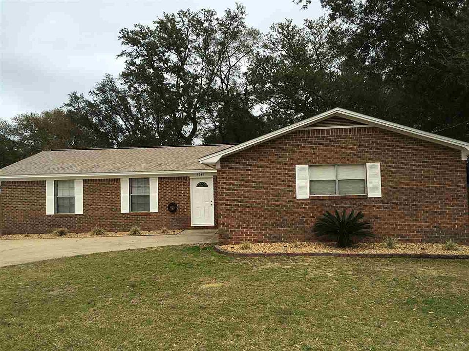 1st image of 3045 English Oak Cir