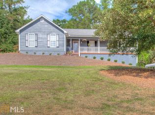 411 Holly Hills Ln, McDonough, GA 30252
