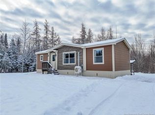 56 Clara St, Lincoln, NB E3B 0T8