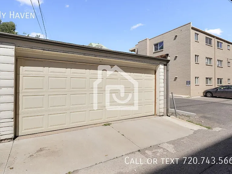 228 N Pearl St #1 — Photo 21