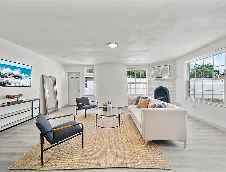 3 bed, 2138 sqft, $3,400 — Photo 4