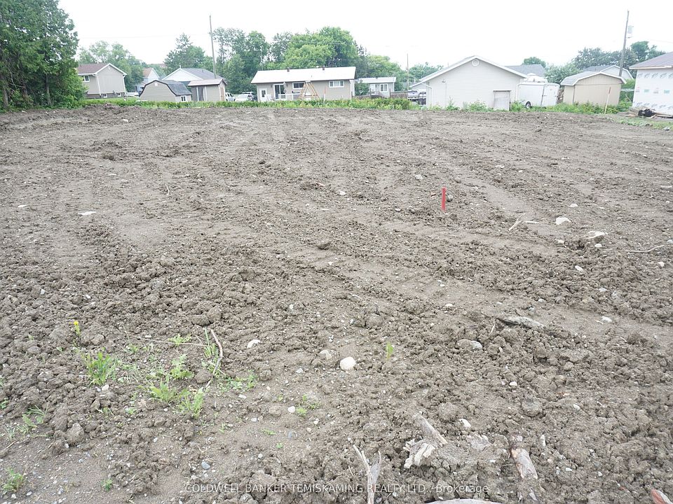 1st image of LOT 73 Albert St E