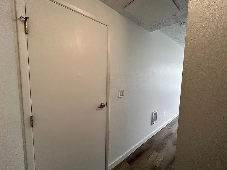 2222 Apartments — Photo 42
