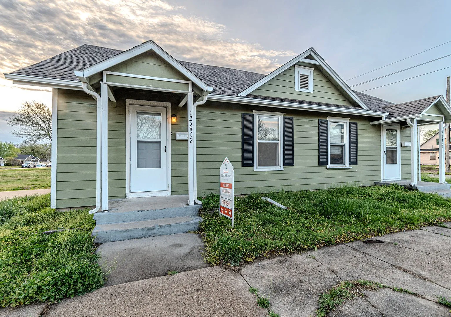 Please View 3D Virtual Walk-Through Before Scheduling a Showing — Photo 1